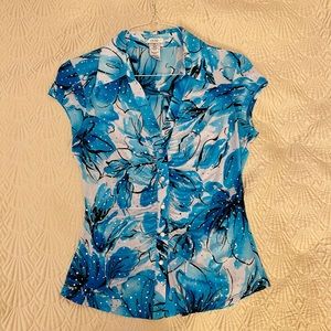Cache Blue and White Floral Sequined Stretch Button Down Top - Size Medium
